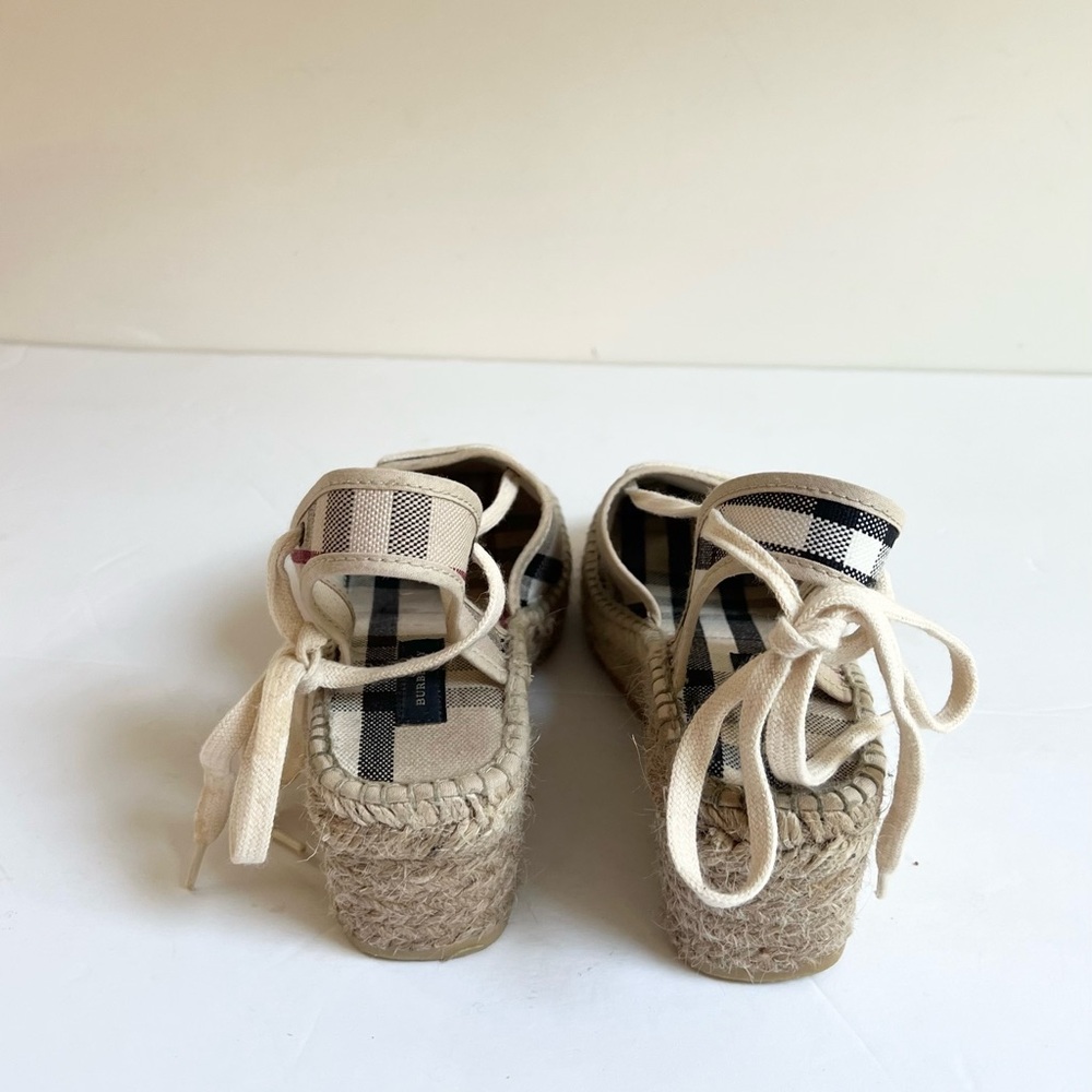 Burberry check canvas nova espadrilles size 36 - Picture 3 of 6